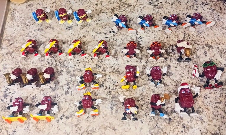 California Raisins Lot 27 Figures...