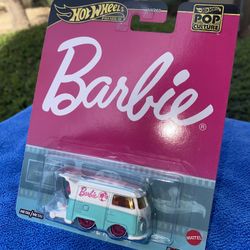 Mattel Hot Wheels Premium Pop Culture Barbie Kool Kombi