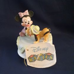 Disney 1984 Baby Minnie & Pluto Spinning  Musical Figurine