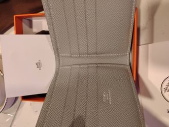 Hermés Mens B- fold wallet