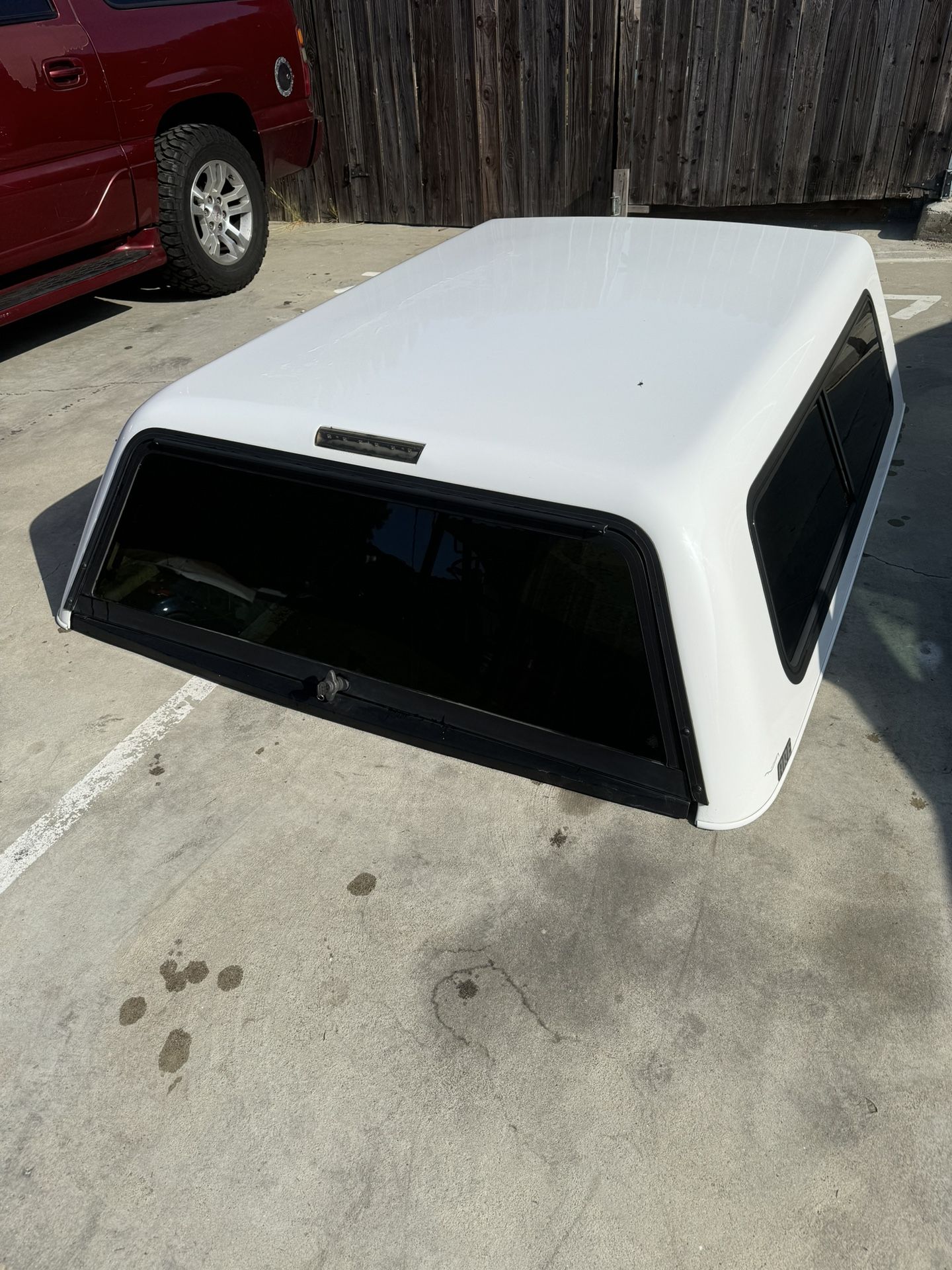 ARE V Serie White Chevy Short Bed 82” Long 2014 To 2018