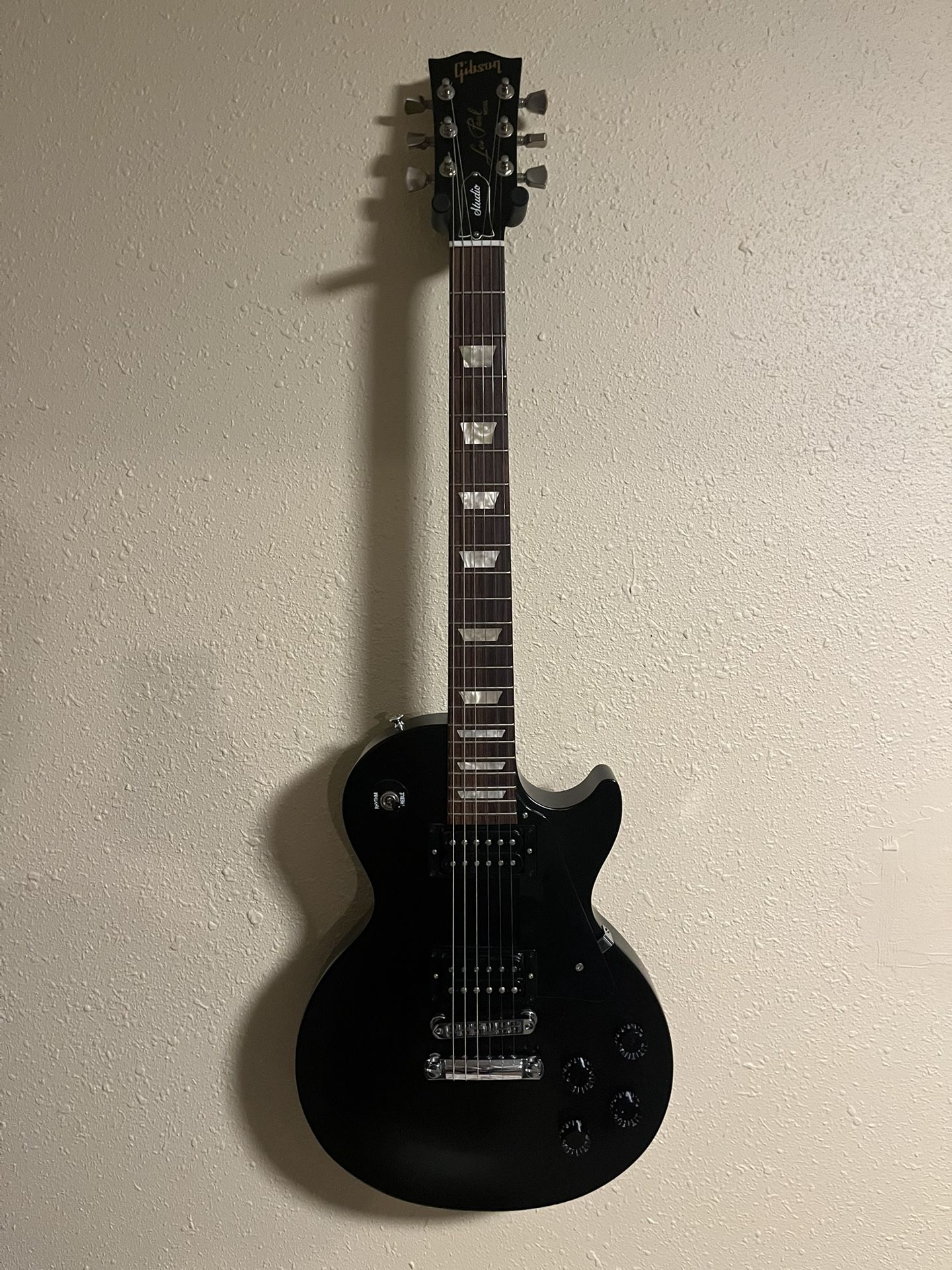 Gibson Les Paul Studio Faded Ebony 2010