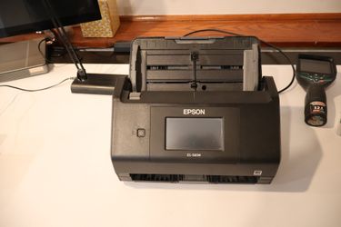 Epson WorkForce ES-580W Wireless Duplex Document Scanner, Like New