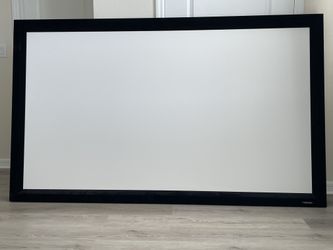 Projector Screen