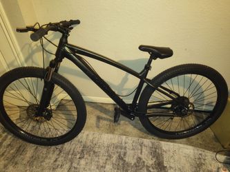 Schwinn Axum 2026 black 29 inch