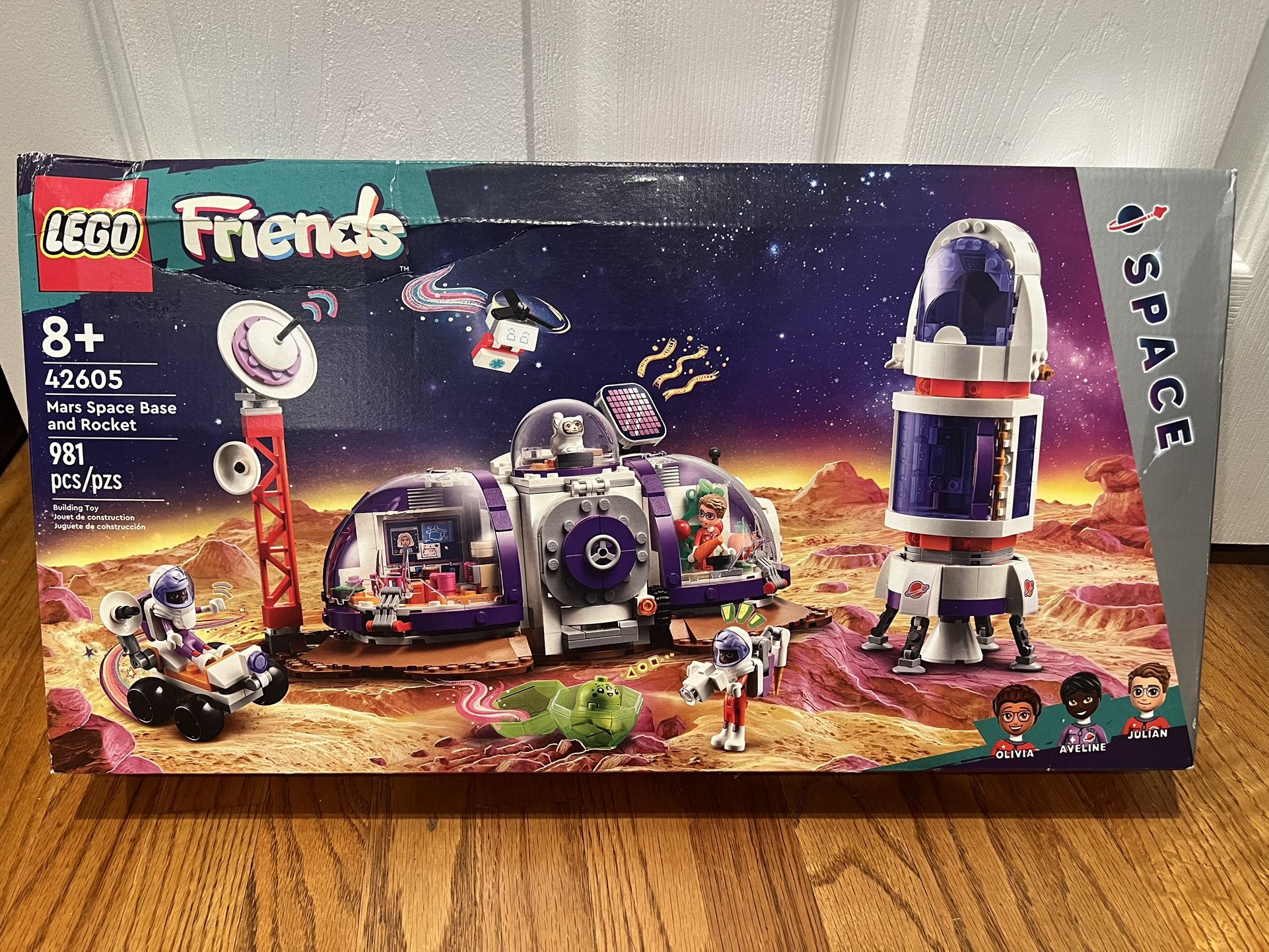 Brand new Lego friends 42605 mars space base and rocket