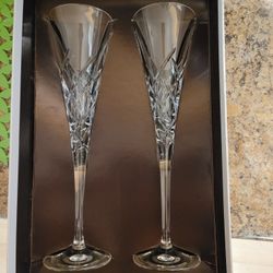 Vera Wang Wedgewood Duchesse Encore Flutes