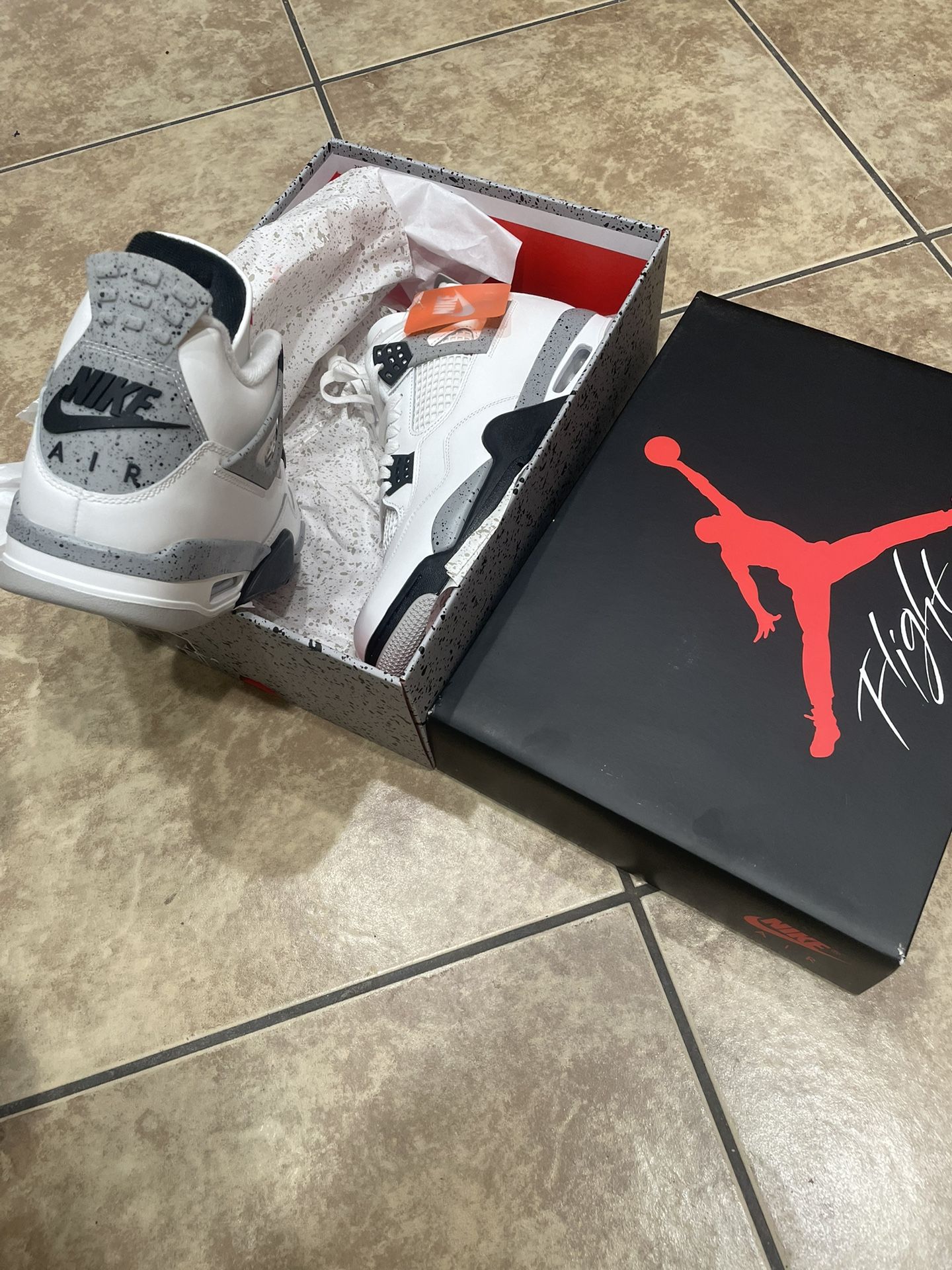 Jordan 4s