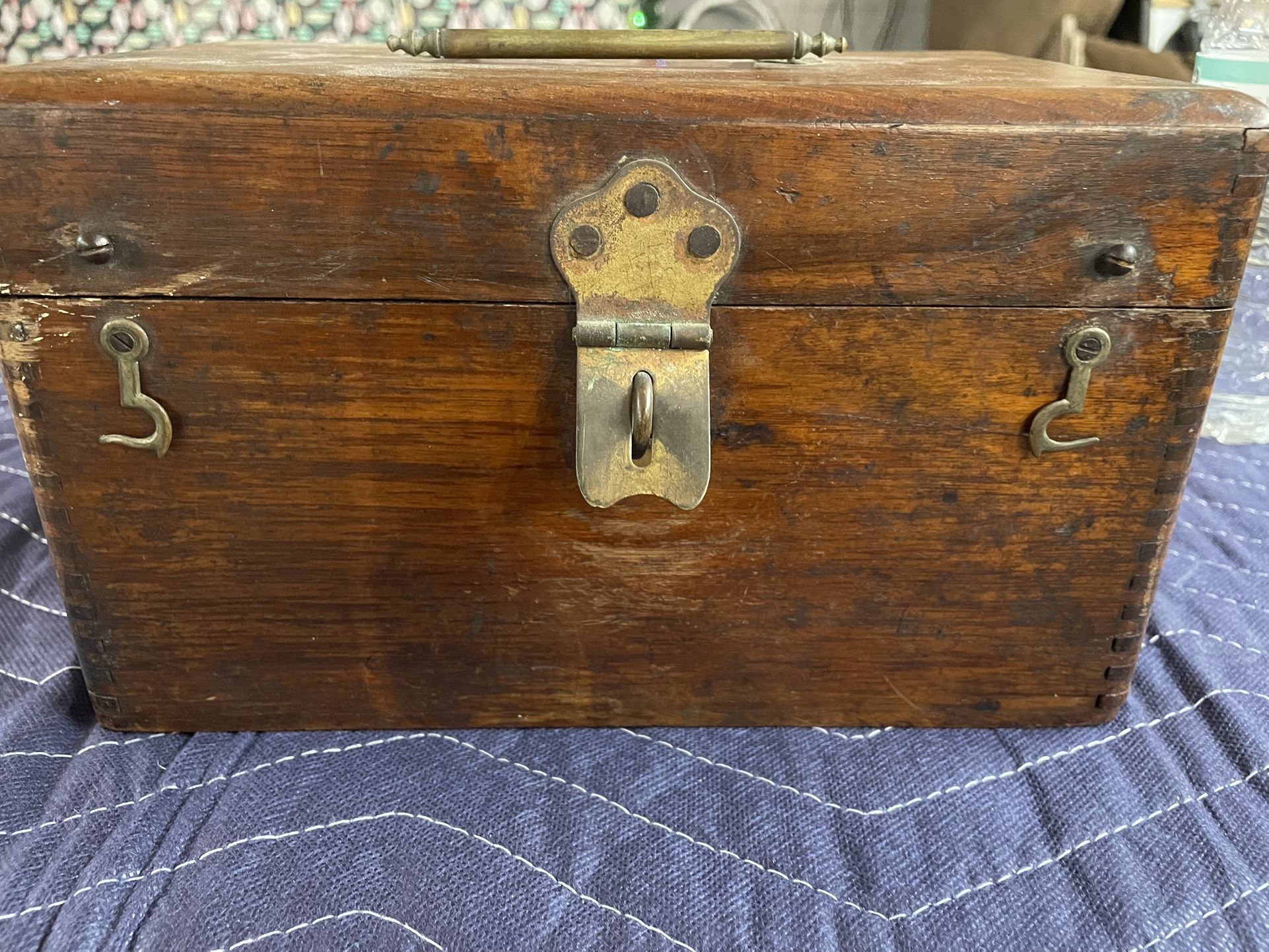 1880S ANTIQUE HUMPHREYS VETERINARY REMEDIES MEDICINE WOODEN BOX WITH LABEL