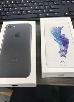 Empty iPhone 7/6s cases