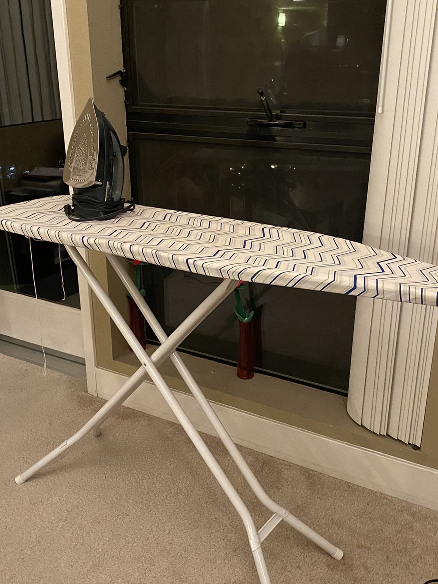 Shark Professional Iron With Ironing Board