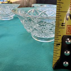 Cups - 4 pieces 2” tall, 4” diameter. 