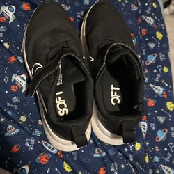 Boys Nike Size 3y