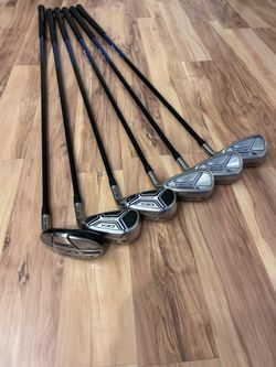 Golf clubs set