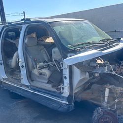 2001 Yukon XL - Parts For Sale 