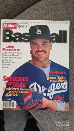 1998 Athlon Anual Sports Magazine (Mike Piazza)