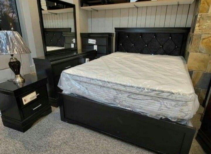 Amalia Black 4 Pieces Bedroom Set Financing Available