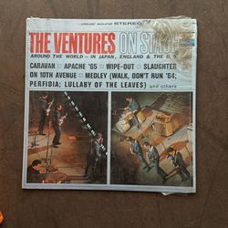 Vinyl - The Ventures On Stage 