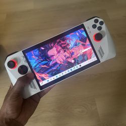 ROG Ally Z1 Extreme 2TB