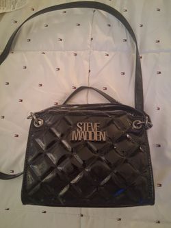 Steeve Madden black