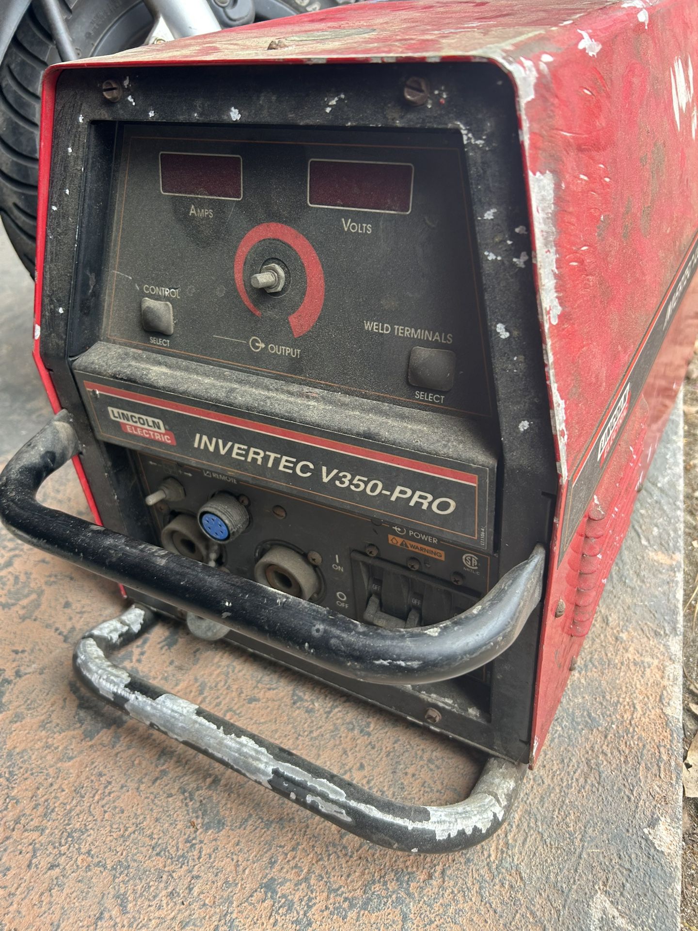 Lincoln Electric V350-PRO Welder