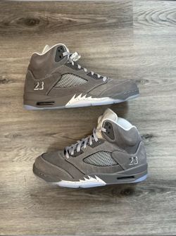 Air Jordan 5 Wolf Gray Suede Mid Sneakers Size 11