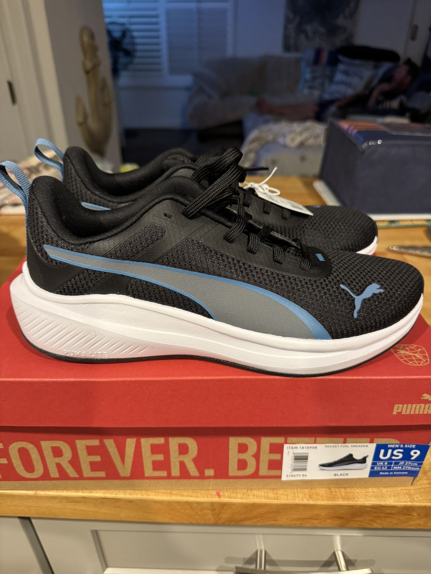 Puma Men’s Size 9