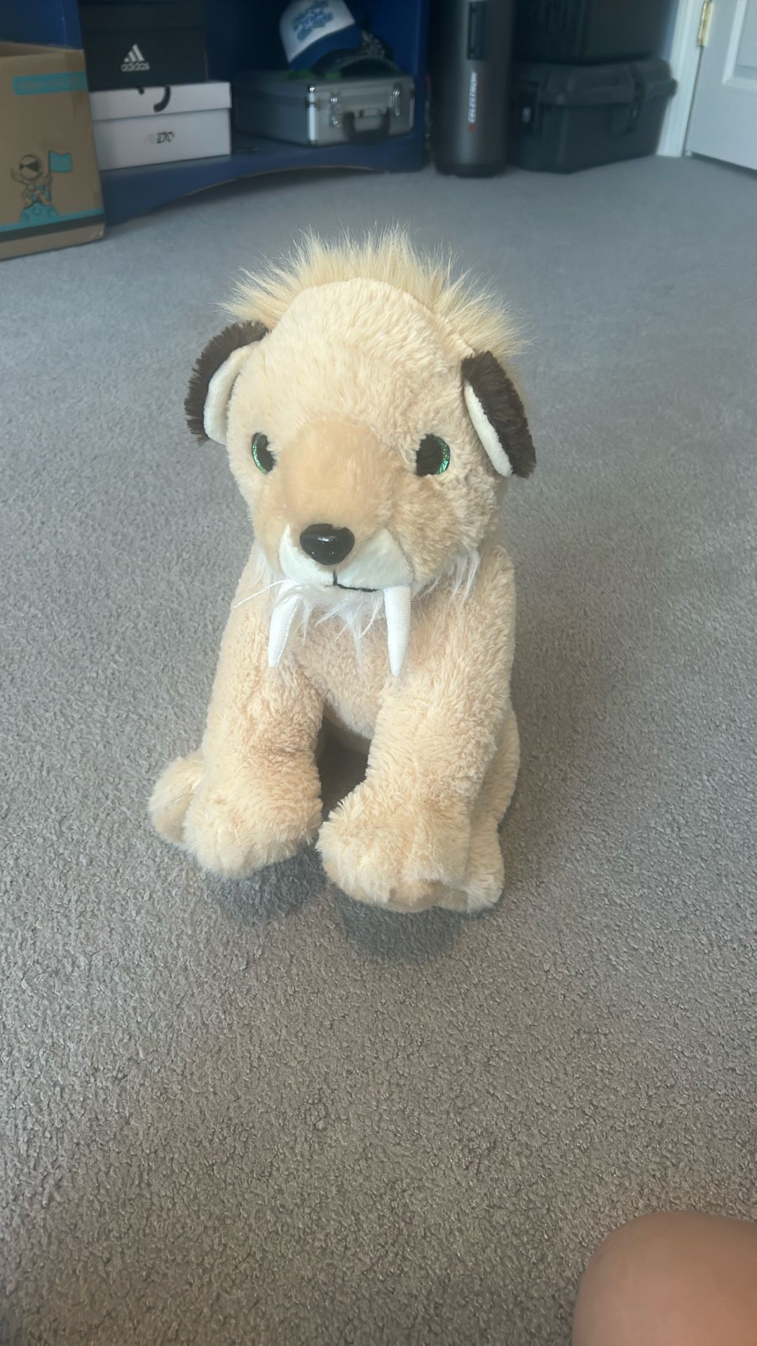 DIY stuffed lion