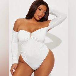 Medium white bodysuit