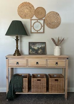 Hall Table ๐ช