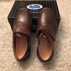 REDUCED AGAIN TO SELL! Dr. Comfort Men’s Brown Velcro Closure Shoes PRICE REDUCED!!$50