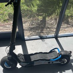 Velocifero Electric Scooter