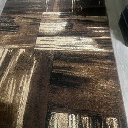 5x7 Rug.   