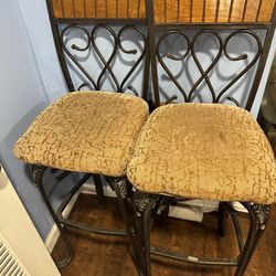 4 Bar Stools $40
