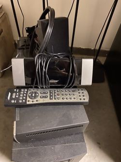 Bose model PS28 3 powered speaker system