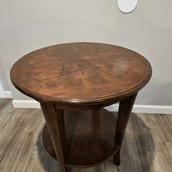 Wood End Table 