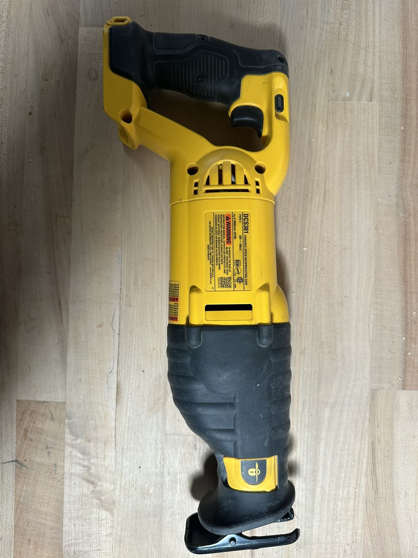 Dewalt Sawzall for Sale in West Chicago, IL OfferUp