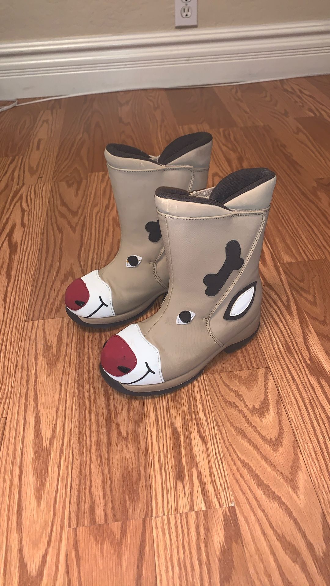 Lands’ End Rudolph the Reindeer Youth Snow Boot (Size 1M)