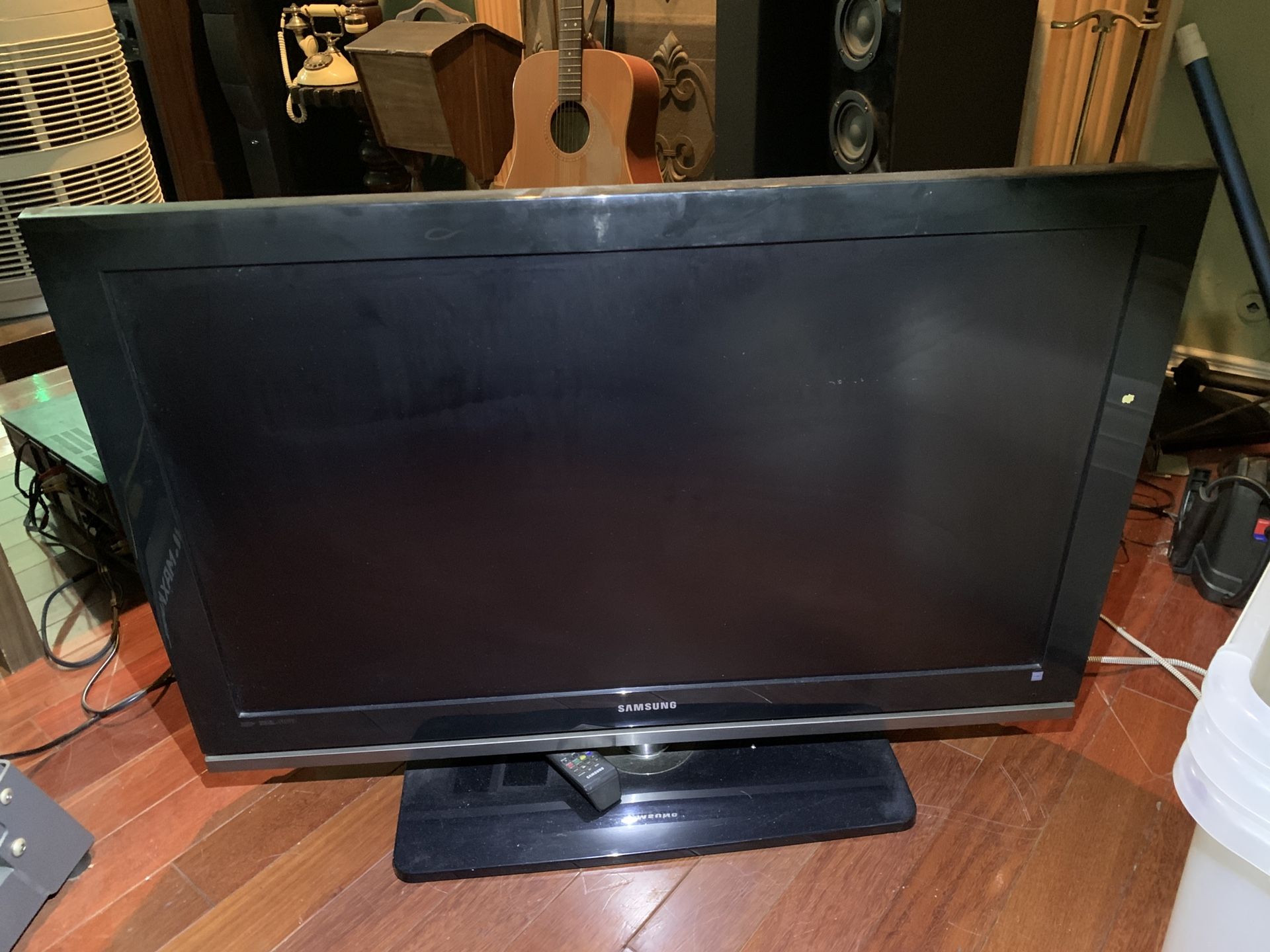 TV 1080p 120HZ 40” Samsung