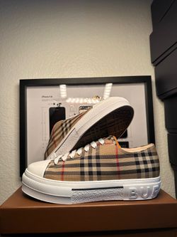 Burberry Shoes