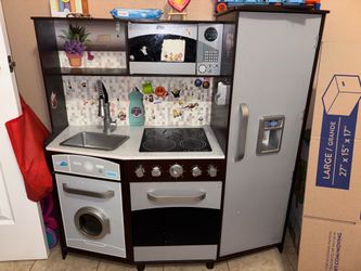 Kids play kitchen