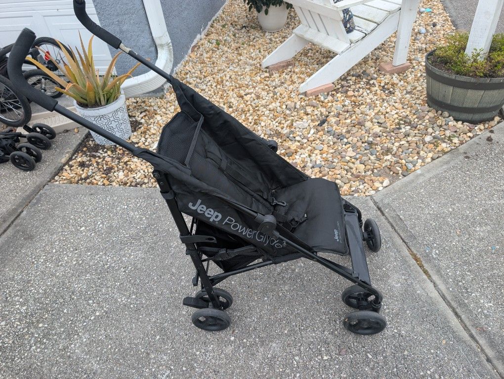 Umbrella Stroller (No Canopy)