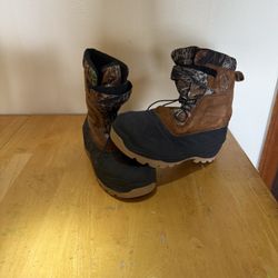 3M Thinsulate Ozark Trail Boots