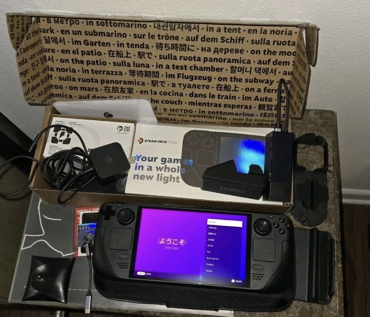 Console 1tB Handheld Console OLED Version & Accessories