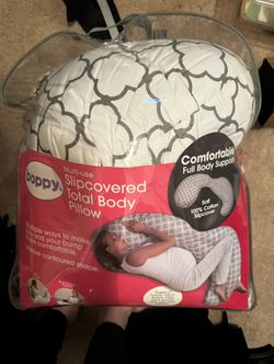 Boppy Total Body Pregnancy Pillow
