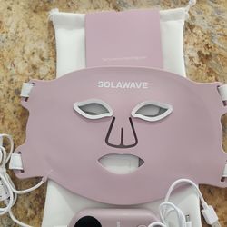 GREAT MOTHERS DAY GIFT! Solawave LED Mask - new & improved design 320 LEDS