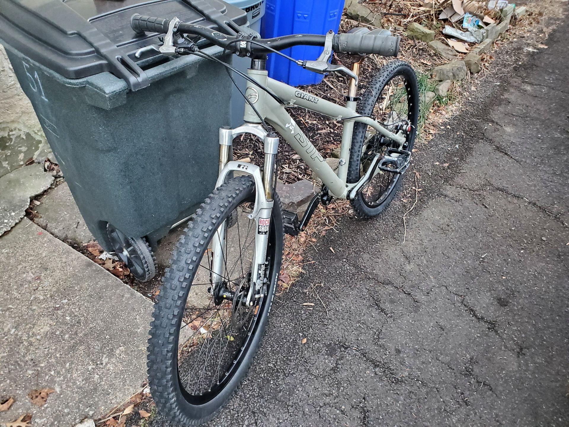 Silver Giant STP 26”