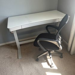 Plug In Standing Desk 