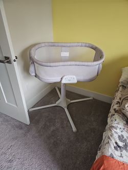 Halo bassinet luxe