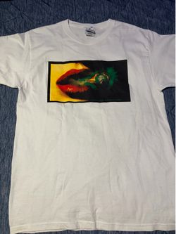 Graphic t